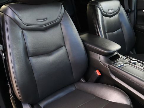 Used 2024 Cadillac XT5 Premium Luxury image 23