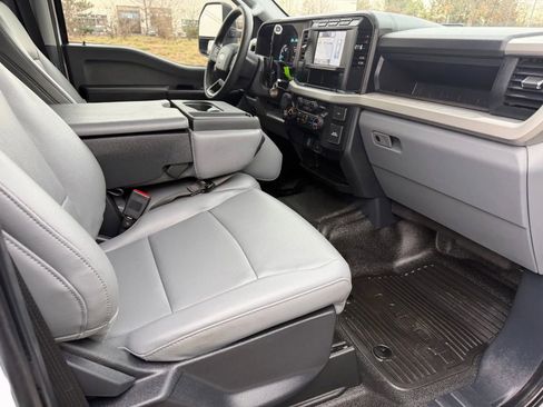 Used 2023 Ford F250 XL w/ 360-Degree Camera Package AWD/4WD image 23