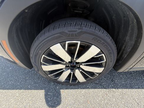 Used 2025 Mitsubishi Outlander SE AWD/4WD image 35