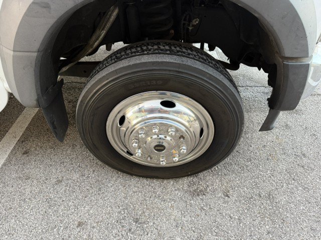 Used 2021 Ford F550 2WD Regular Cab Super Duty image 7