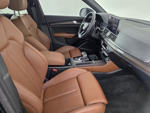 Certified 2023 Audi Q5 2.0T Premium Plus w/ Premium Plus Package AWD/4WD image 50