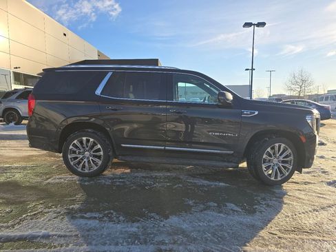 Used 2021 GMC Yukon Denali image 12