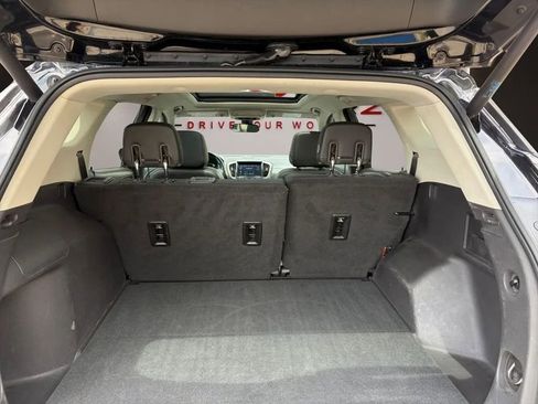 Used 2019 GMC Terrain Denali w/ Advanced Safety Package FWD image 19