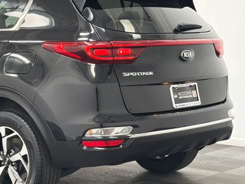 Used 2020 Kia Sportage LX w/ LX Popular Package AWD/4WD image 7