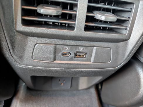 New 2026 GMC Canyon Elevation w/ Convenience Package image 16