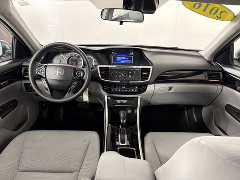 Used 2016 Honda Accord LX image 25