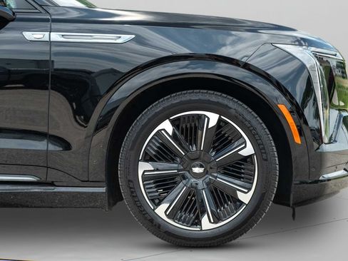 Used 2026 Cadillac Escalade IQ Sport 2 AWD/4WD image 5