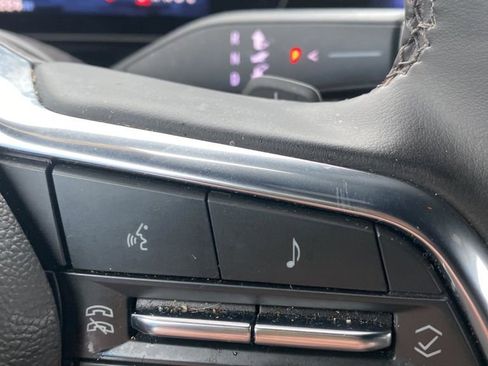 Used 2025 Chevrolet Tahoe Premier image 32