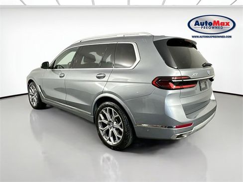 Used 2025 BMW X7 xDrive40i w/ Premium Package image 6