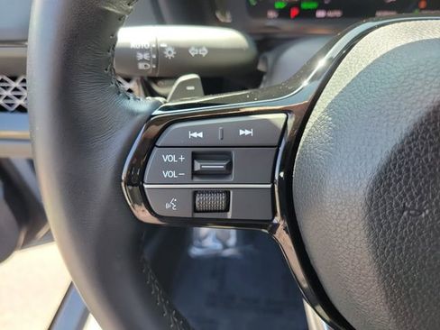 Used 2024 Honda Accord Touring image 25