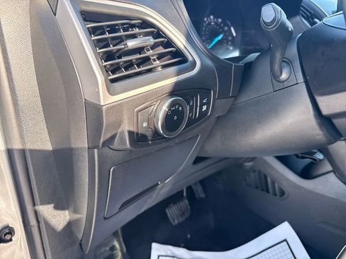 Used 2024 Ford Edge SEL w/ Convenience Package image 25