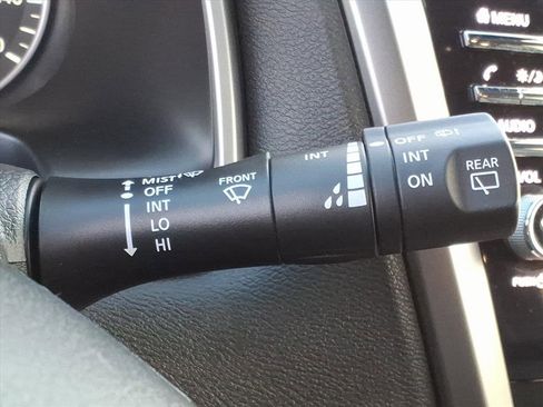 Certified 2024 Nissan Murano SV image 24