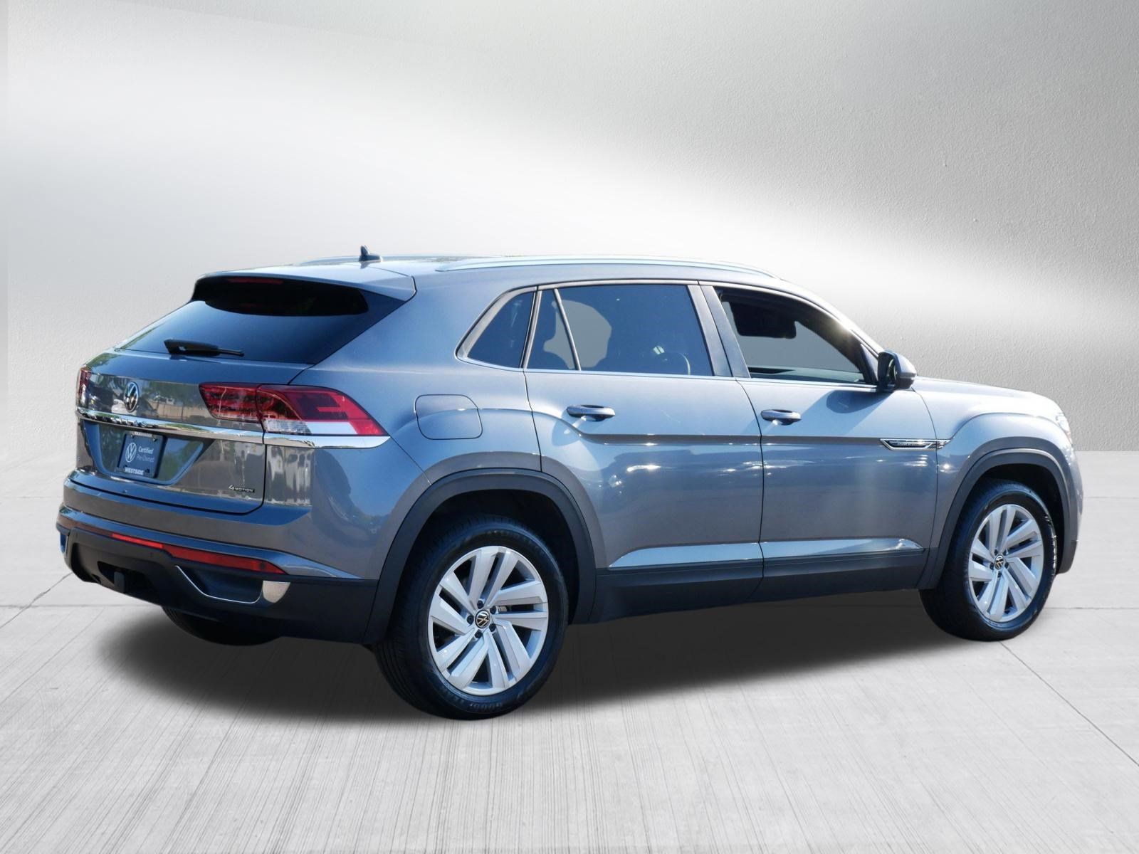 Certified 2023 Volkswagen Atlas Cross Sport SE w/ Panoramic Sunroof Package AWD/4WD image 7