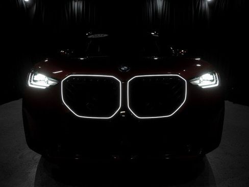 Used 2025 BMW X3 xDrive30i w/ Premium Package image 8