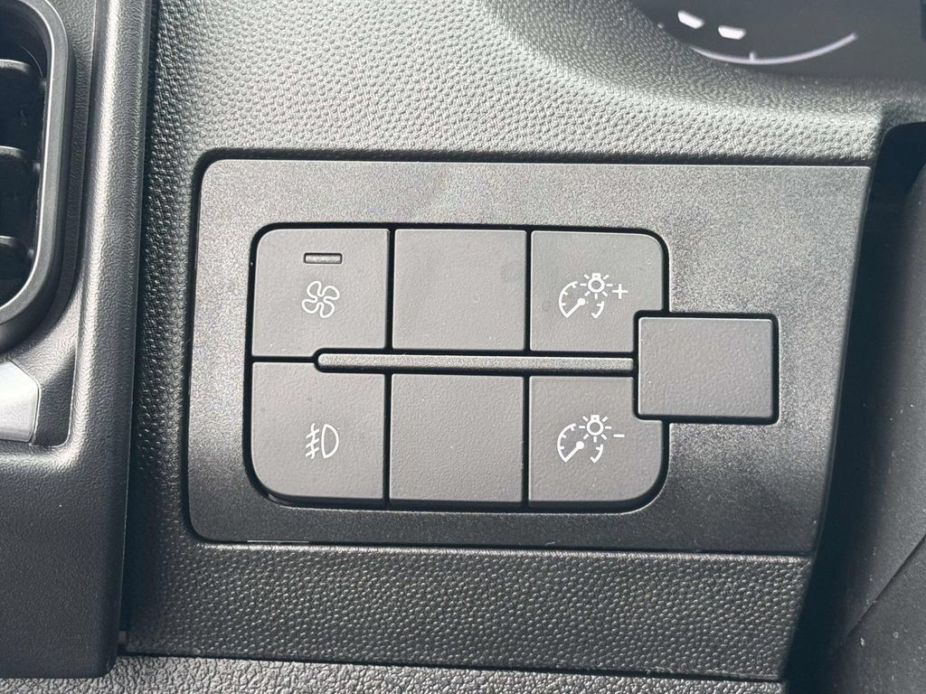 New 2026 RAM ProMaster 2500 w/ Quick Order Package 22G SLT FWD image 27
