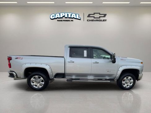 Used 2021 Chevrolet Silverado 2500 LTZ w/ LTZ Premium Package image 6