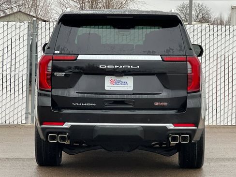New 2026 GMC Yukon XL Denali w/ Denali Reserve Package image 5