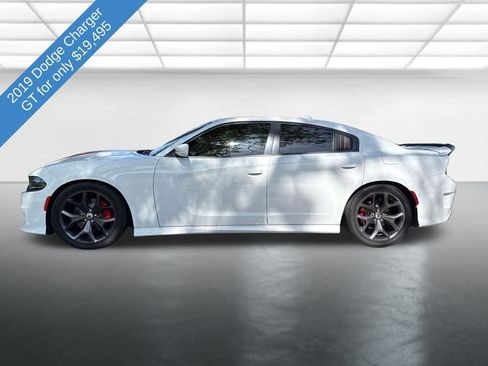 Used 2019 Dodge Charger GT RWD image 2