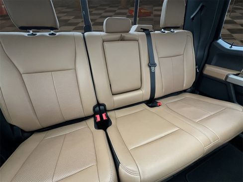 Used 2022 Ford F250 Lariat w/ Lariat Ultimate Package image 18