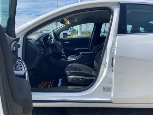 Used 2023 Chevrolet Malibu LT image 11