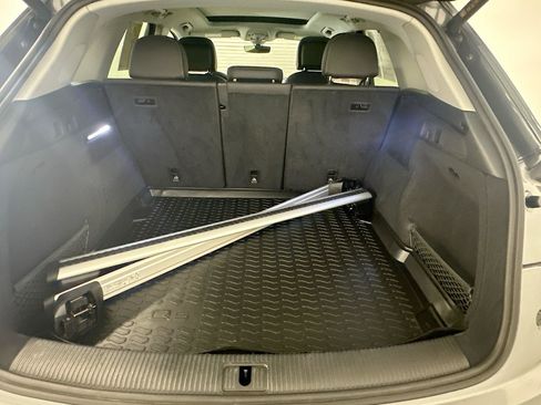 Used 2023 Audi Q5 2.0T Premium Plus w/ Premium Plus Package AWD/4WD image 31