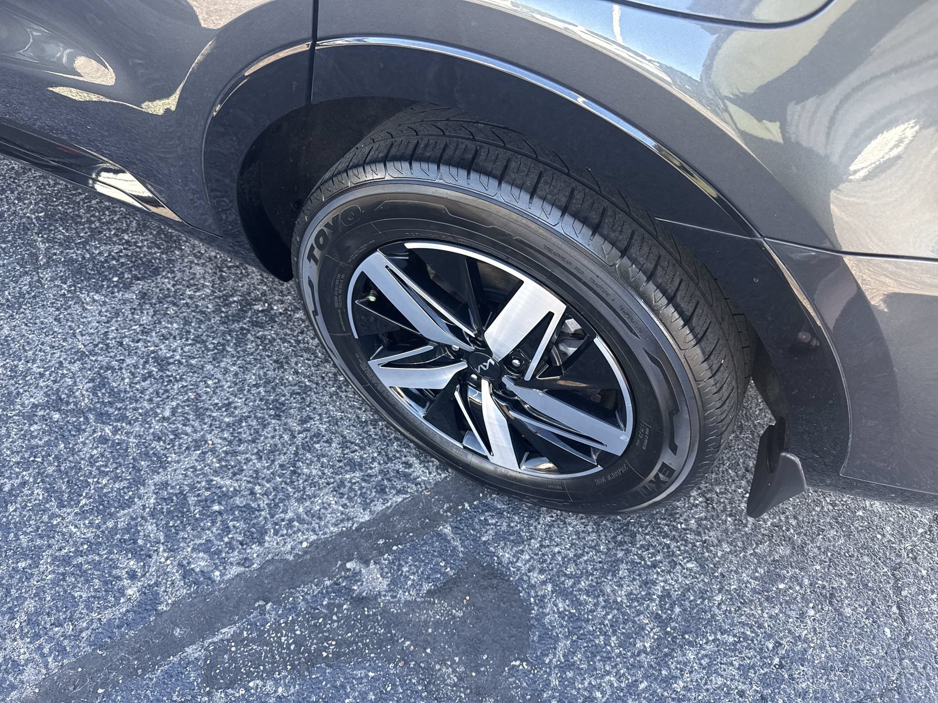 Used 2022 Kia Sorento EX FWD image 40