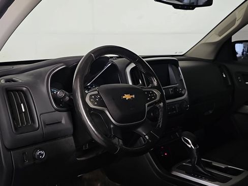 Used 2022 Chevrolet Colorado LT w/ Fleet Safety Package RWD image 13