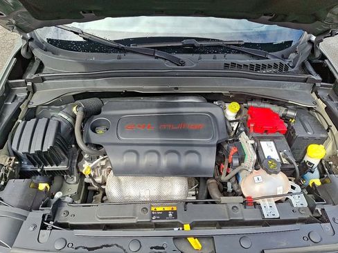 Used 2019 Jeep Renegade Altitude w/ Quick Order Package 2XM image 29