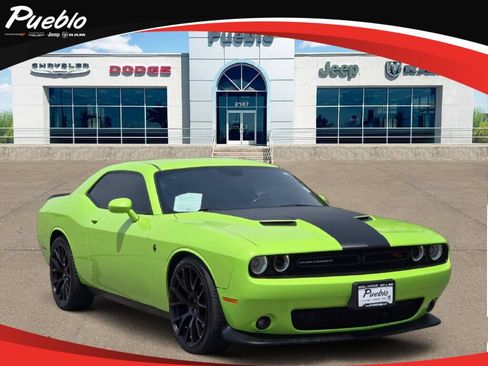 Used 2015 Dodge Challenger R/T Scat Pack w/ Leather Interior Group RWD image 1