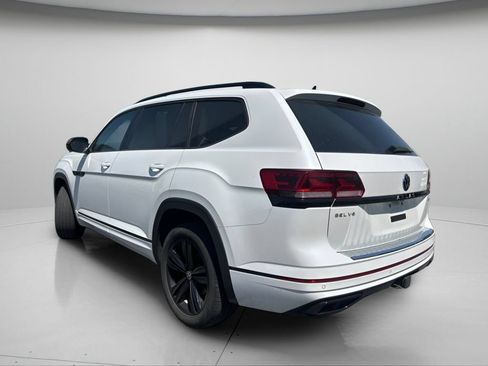 Used 2023 Volkswagen Atlas SEL R-Line AWD/4WD image 13