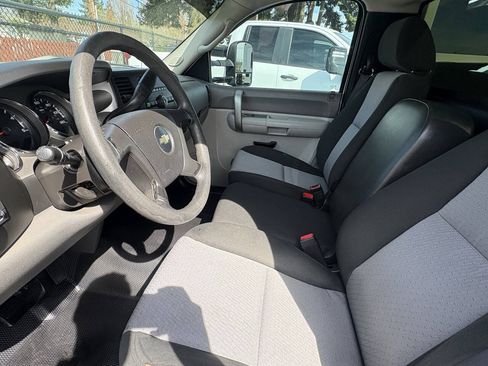 Used 2009 Chevrolet Silverado 3500 W/T RWD image 24