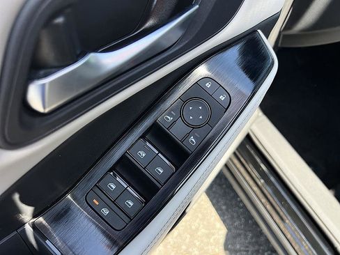 Certified 2023 Nissan Rogue SV w/ SV Premium B Package FWD image 21