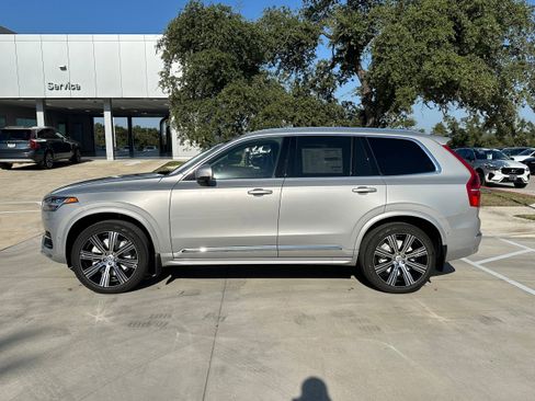 Used 2025 Volvo XC90 B6 Plus w/ Protection Package Premier image 3