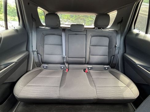 Used 2025 Chevrolet Equinox LT FWD image 34