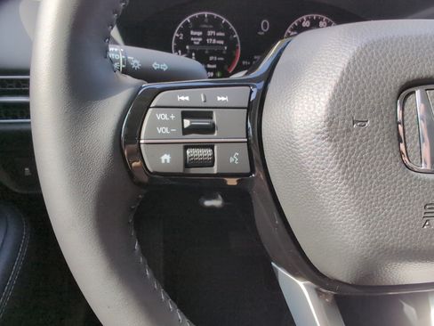 Used 2027 Honda HR-V EX-L image 19