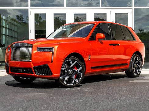 Certified 2026 Rolls-Royce Cullinan Black Badge AWD/4WD image 4