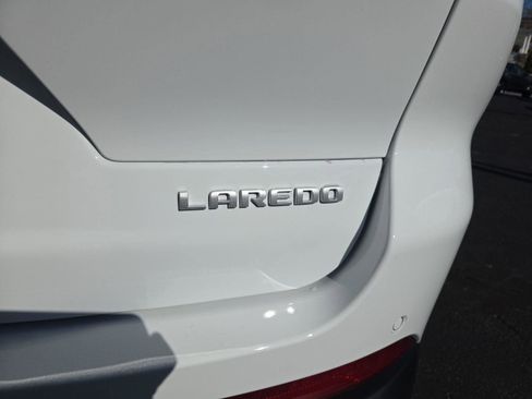 New 2025 Jeep Grand Cherokee L Laredo w/ Luxury Tech Group I image 11