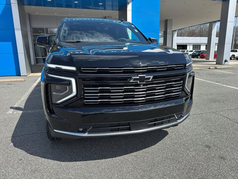 New 2026 Chevrolet Tahoe High Country w/ Sun And Tow Package AWD/4WD image 2