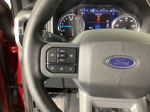 Used 2022 Ford F150 XLT w/ Equipment Group 302A High AWD/4WD image 19