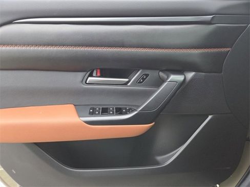 Certified 2025 MAZDA CX-50 Meridian Edition image 21
