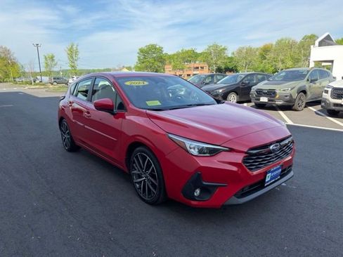 Used 2024 Subaru Impreza 2.0i Sport AWD/4WD image 3