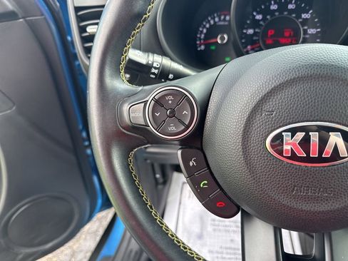 Used 2016 Kia Soul + w/ Designer's Package image 17