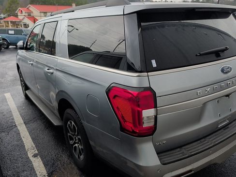 Used 2024 Ford Expedition Max XLT image 5