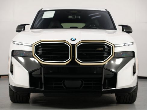 Used 2024 BMW XM image 7