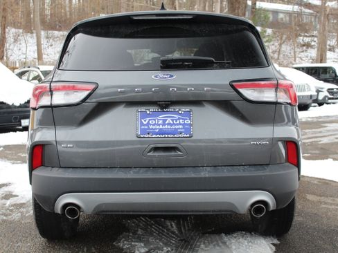 Used 2022 Ford Escape SE w/ Convenience Package image 30