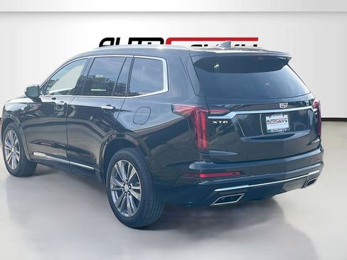 Used 2024 Cadillac XT6 Premium Luxury w/ Platinum Package FWD image 5
