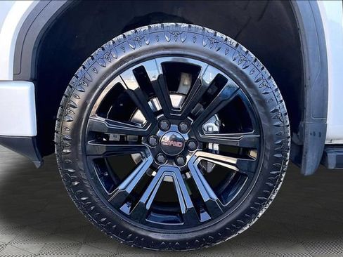 Used 2019 GMC Sierra 1500 Denali w/ Denali Ultimate Package AWD/4WD image 22