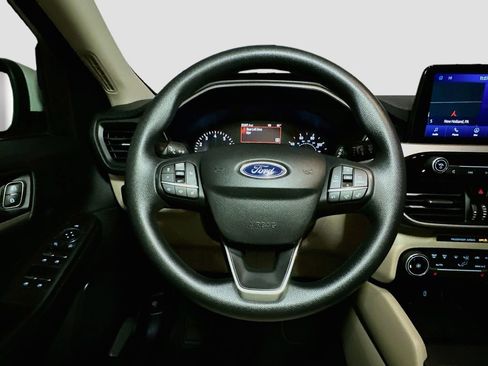 Certified 2020 Ford Escape SE AWD/4WD image 10