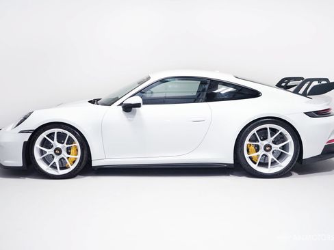 Used 2022 Porsche 911 GT3 RWD image 5