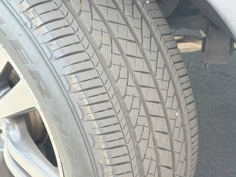 Used 2017 Honda Pilot EX-L image 10
